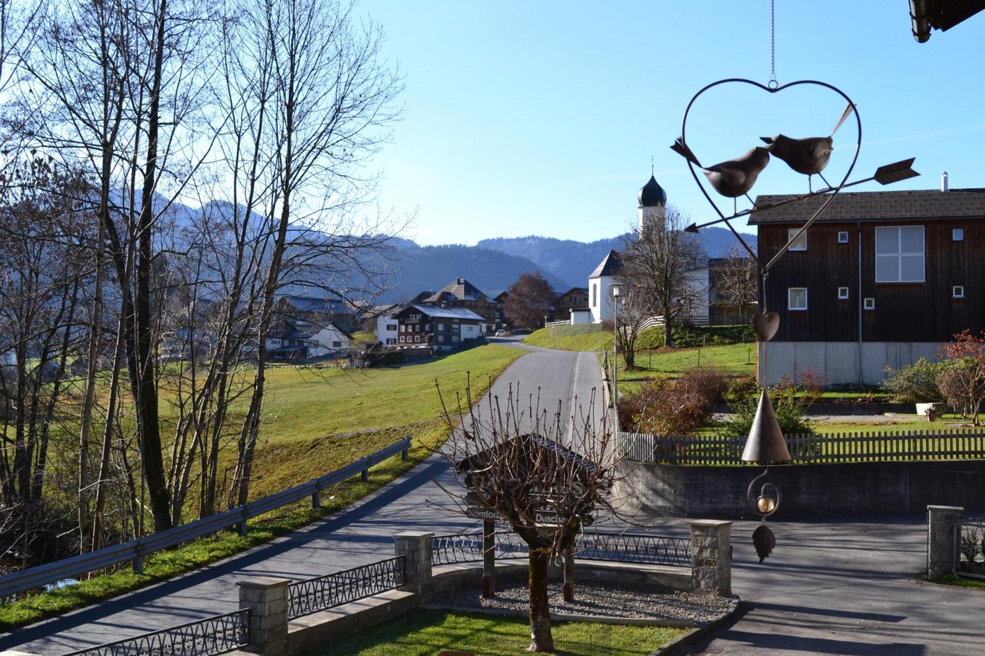 Gaestehaus-Pension Barbara Andelsbuch Dış mekan fotoğraf