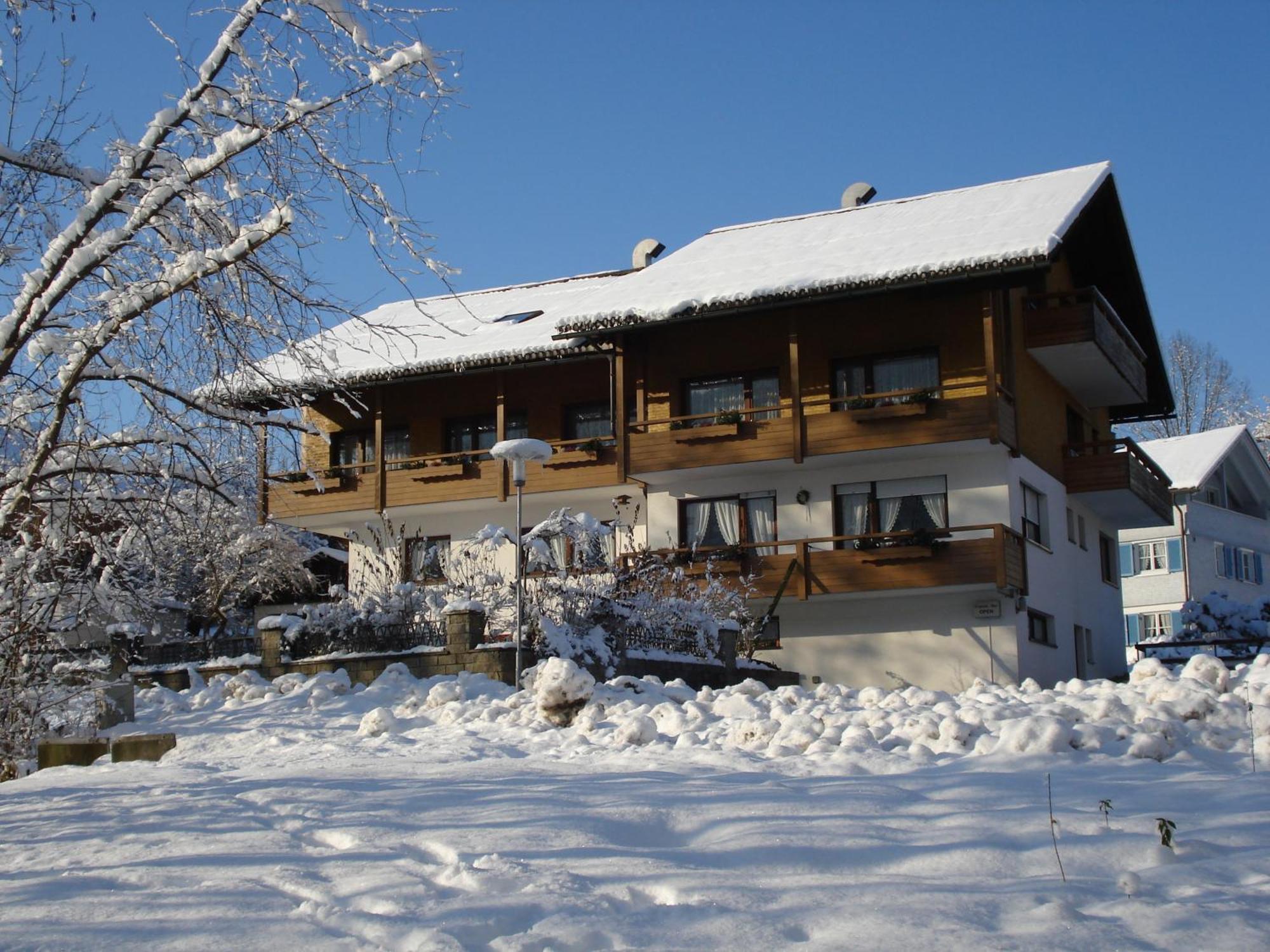 Gaestehaus-Pension Barbara Andelsbuch Dış mekan fotoğraf